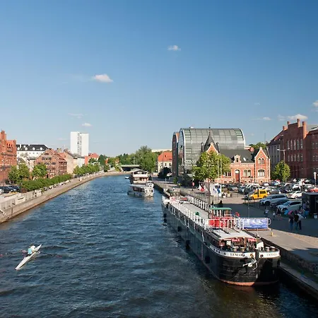 Stary Port Apartment *