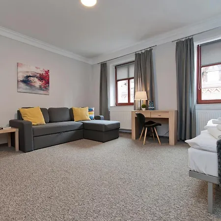 Stary Port Apartment *
